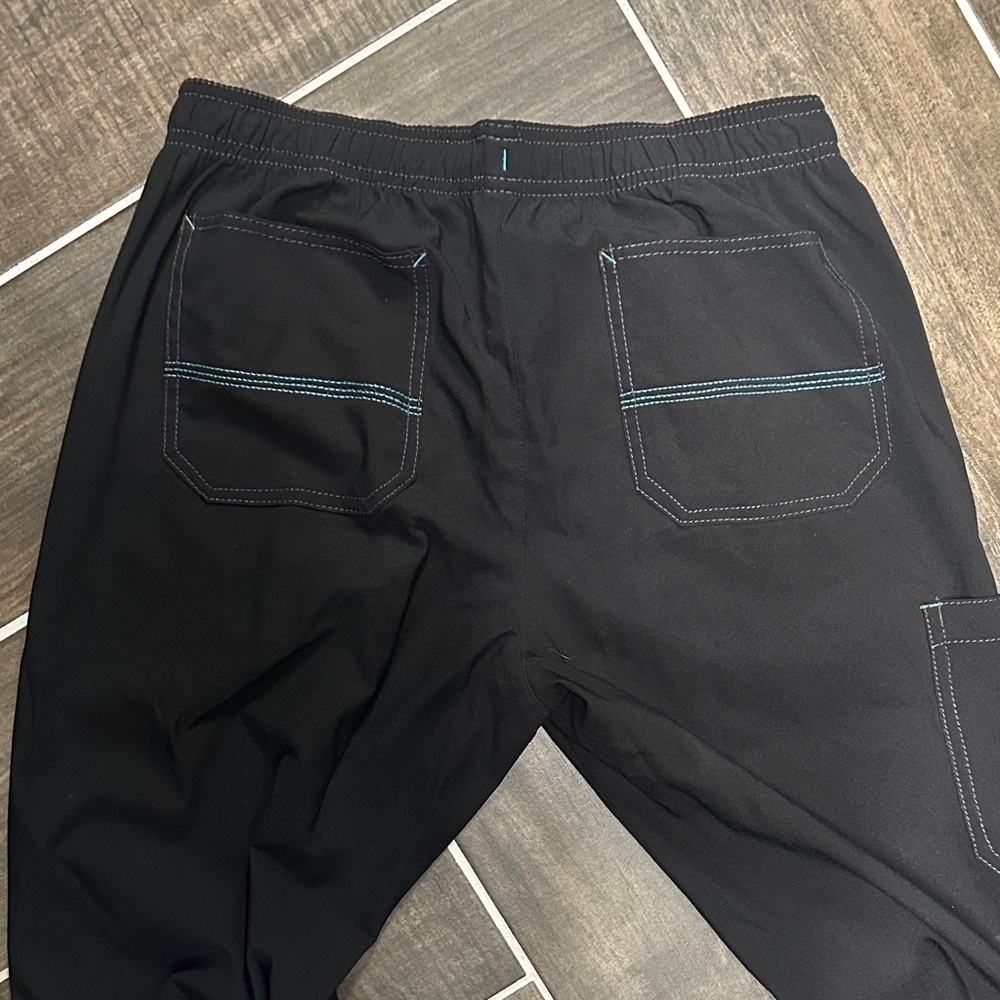 Carhartt Black Scrub Pants with Blue Accents - Picture 4 of 4